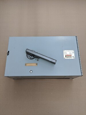 ITE SIEMENS V7F V7F3204 200 AMP 240V FUSIBLE PANELBOARD SWITCH