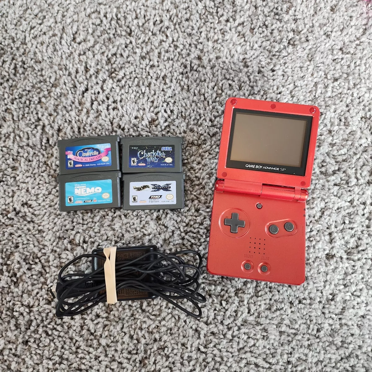 Game Boy Advance SP (AGS-001) avec chargeur, Consoles classiques, Laval/Rive Nord