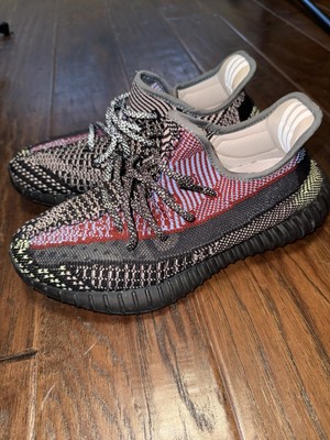 Yeezy 350 v2  Yecheil  8.5