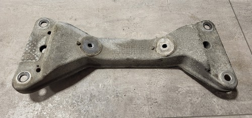 BMW F30 320D, Getriebeträger, 22326796605