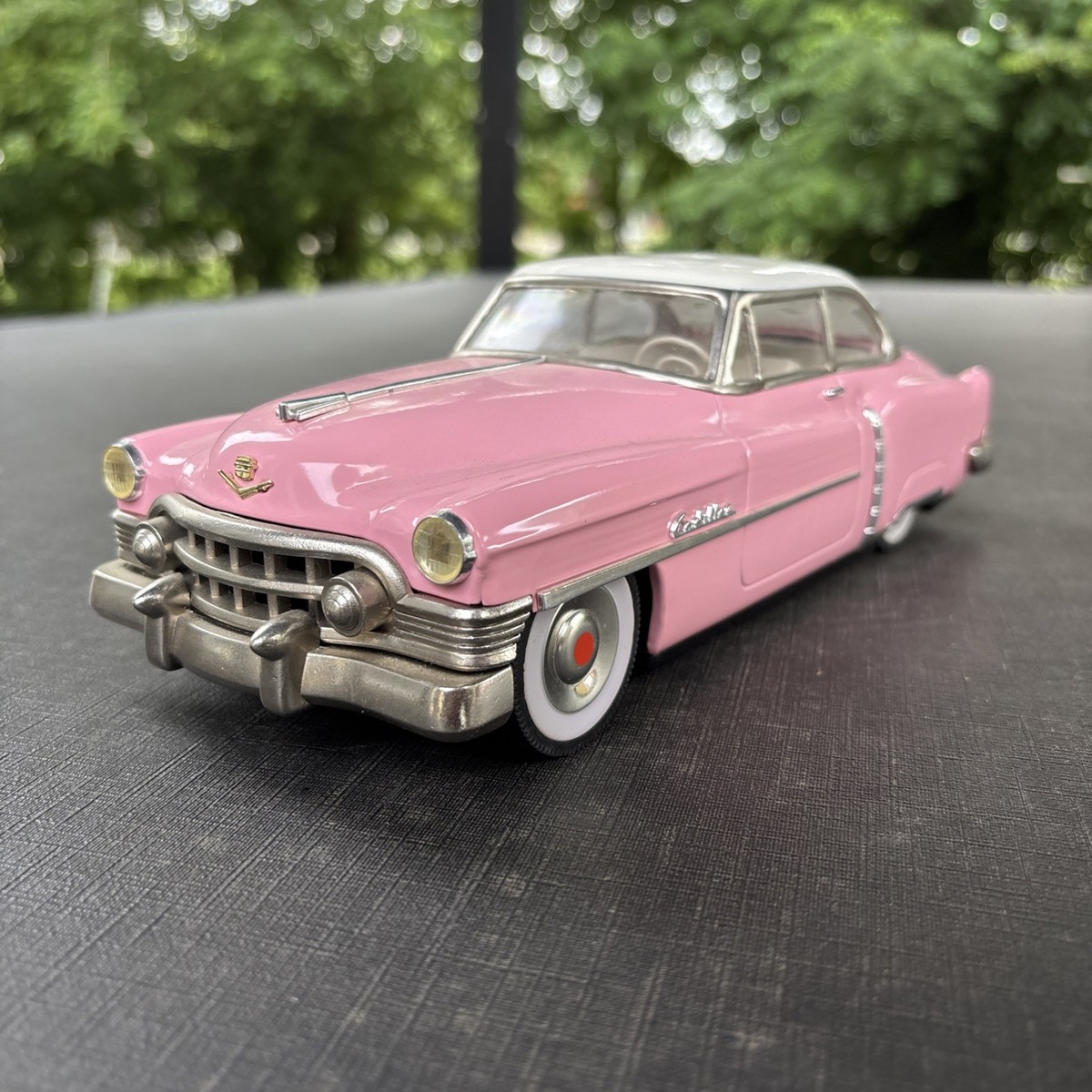FIFTIES 1950 Cadillac Sedan Pink White Friction Car DIE-CAST Japan