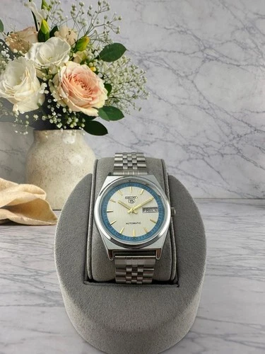 Vintage Seiko 5 Automatic 6309A 17 Jewels D/D Japan made Man's Wrist Watch