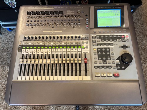 Roland VS-2480DVD 12oGB SSD, 2x VS8F-2 effects cards - VS 2480 DVD CD