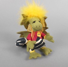 Deb Canham The Emperor's Clothes Dragon 2011 Convention Piece