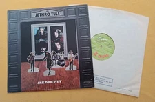JETHRO TULL " BENEFIT "SUPERB VINYL EARLIEST UK ILPS WHITE RIM TEXT CRYSALIS LP