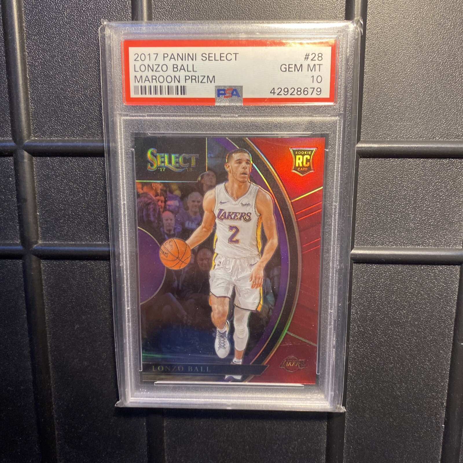 LONZO BALL 2017 Select Concourse Maroon Prizm /199 RC Rookie #28 PSA 10