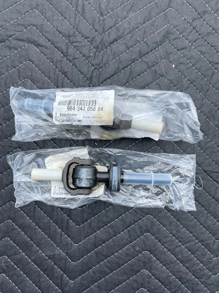 Par de juntas de varilla de amarre interior Porsche Carrera 4 96434705804 Foto 2 de 2