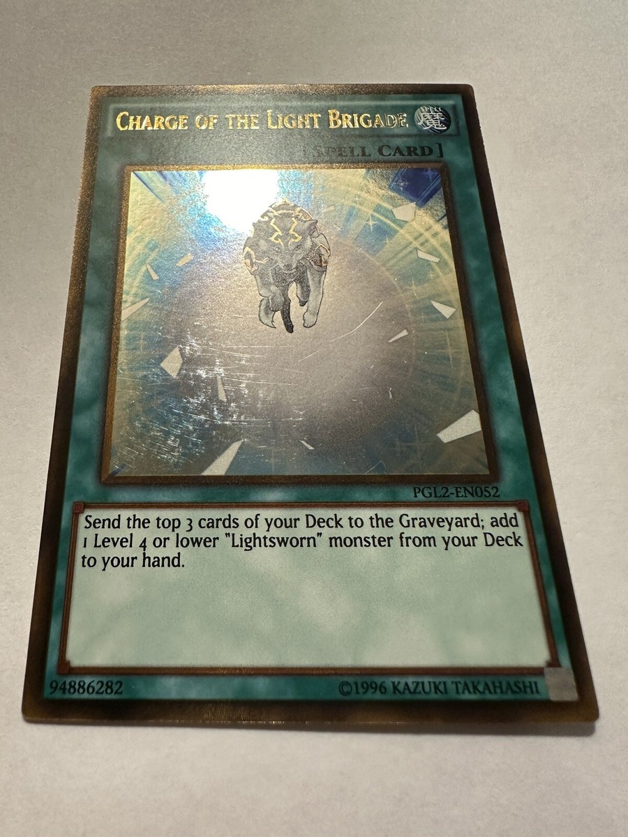 Yu-Gi-Oh! Charge of the Light Brigade PGL2-EN052 Gold Rare LP/NM