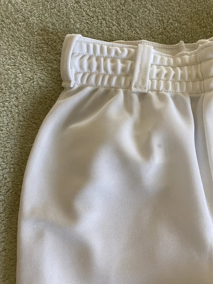 NUEVO Pantalones de béisbol Wilson blancos cintura con cinturón MEDIANOS para niños Foto 2 de 4