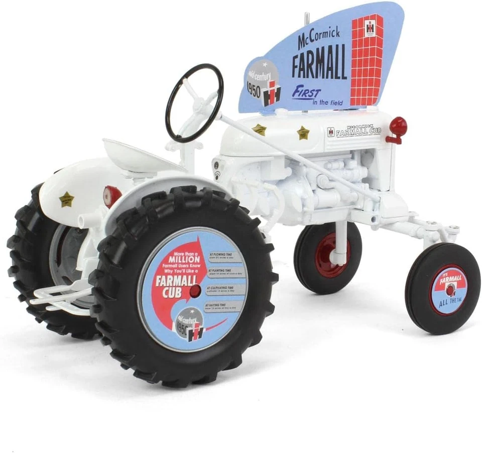 1/16 High Detail International Harvester Farmall Cub Tractor Demostrador Blanco Foto 3 de 4