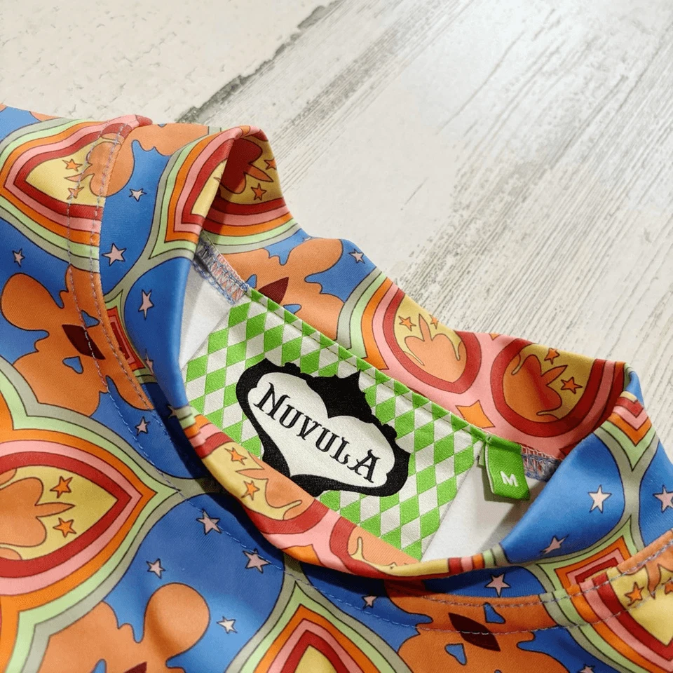 Blusa Nuvula gola alta tamanho M - Imagem 2 de 3