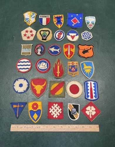 Lot of 30 WW2 & Post War & Vietnam Era U.S. Army Military Patches