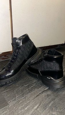 Dior B23 High-Top Schwarz Und Leicht Dunkel Grau Stylisches Model