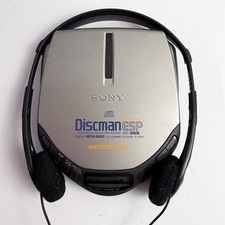 VTG Sony Discman ESP Mega Bass CD Compact Player D-E301 w/headphones