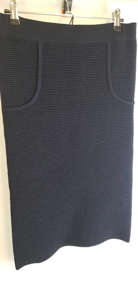 Jaeger Navy Blue Wool Skirt Size S BNWT - Image 2 of 4