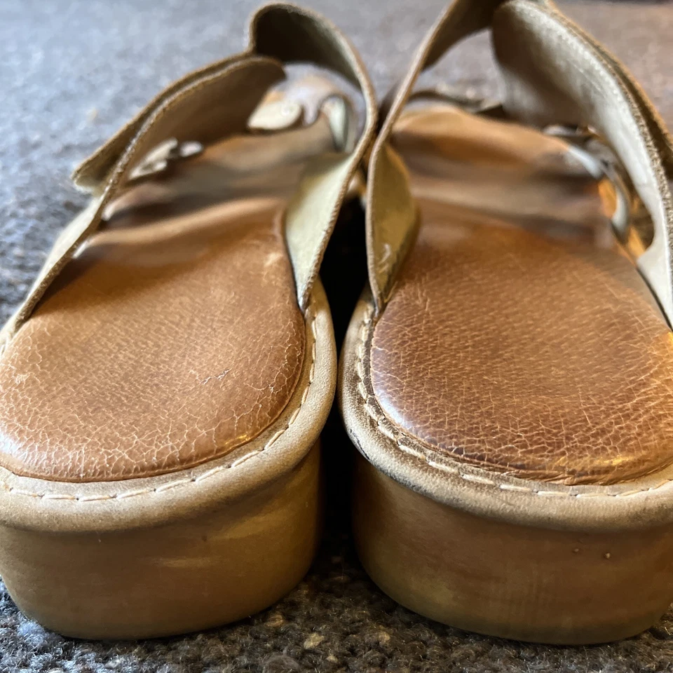 Sandalias laterales de cuero marrón suave Fly Flot 42 11 para mujer  Foto 3 de 4