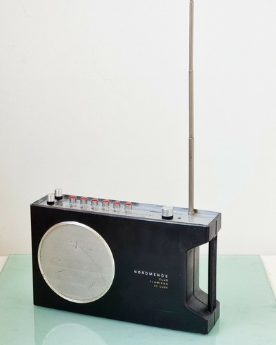 PORTABLE TRANSISTOR RADIO NORDMENDE FLAMINGO CLUB DESIGN BRAUN RAMS LOEWY JENSEN