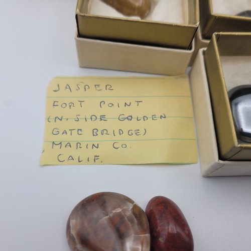 Tumbled Polished Mineral Collection Lot of 35 most with labels Crystals Stones - Picture 13 of 16