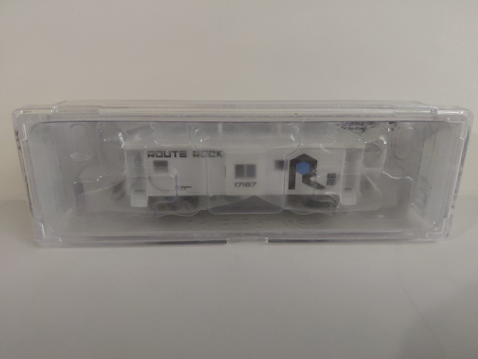Bluford Shops 44305 I N T P H 4 Bay Window Caboose Route Rock White Road Number