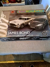 2015 Micro Scalextric James Bond  Aston Martin G1122T HO Slot Car RACE SET READ!