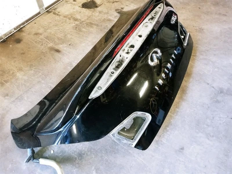 07-13 INFINITI G35 S SEDAN REAR TRUNK LID ASSEMBLY BLACK OEM USED TESTED - Image 2 of 4