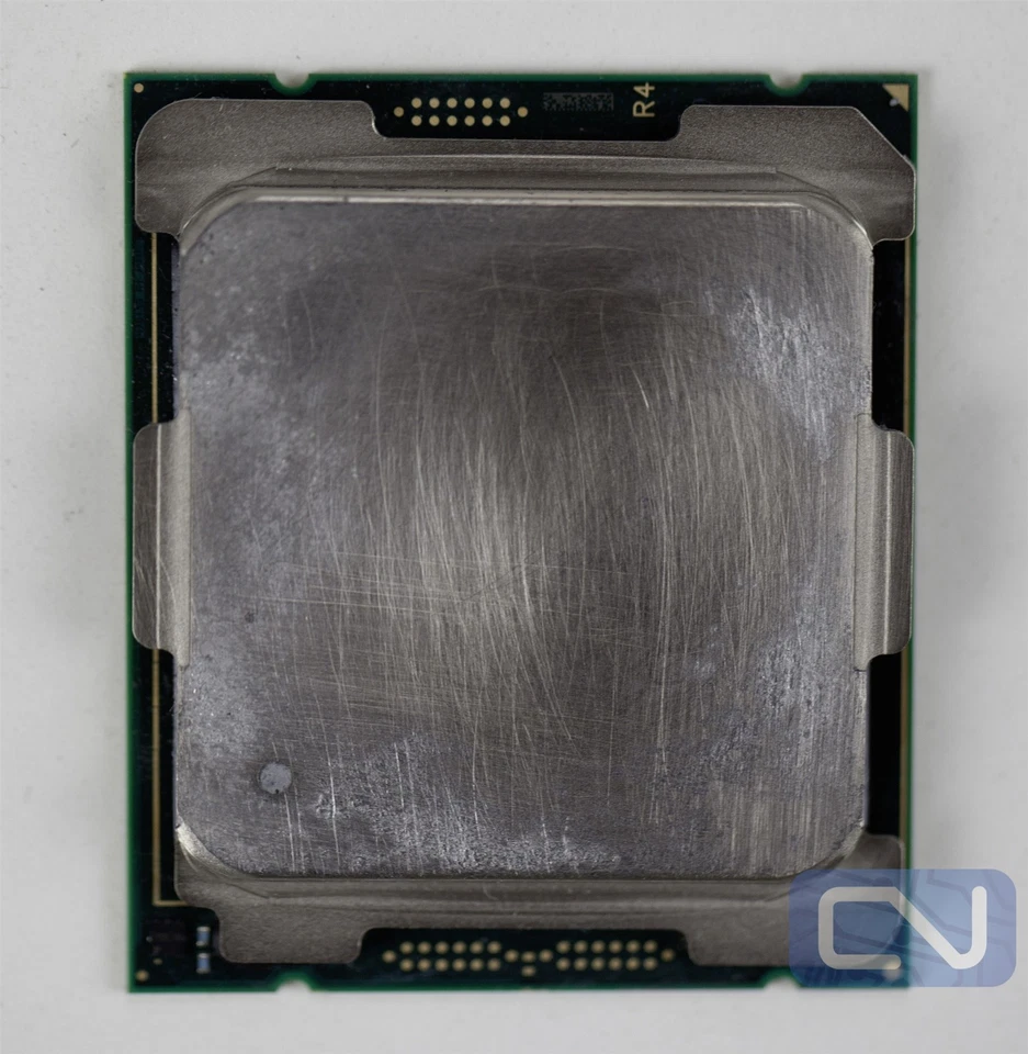 CPU Intel Core i9-10980XE X 3,0 GHz 24,75 MB 18 núcleos SRGSG LGA2066 de grado justo Foto 3 de 4