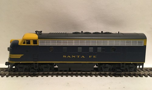 HO Stewart Santa Fe F3A angetriebene Diesellok ATSF (ohne Karton)