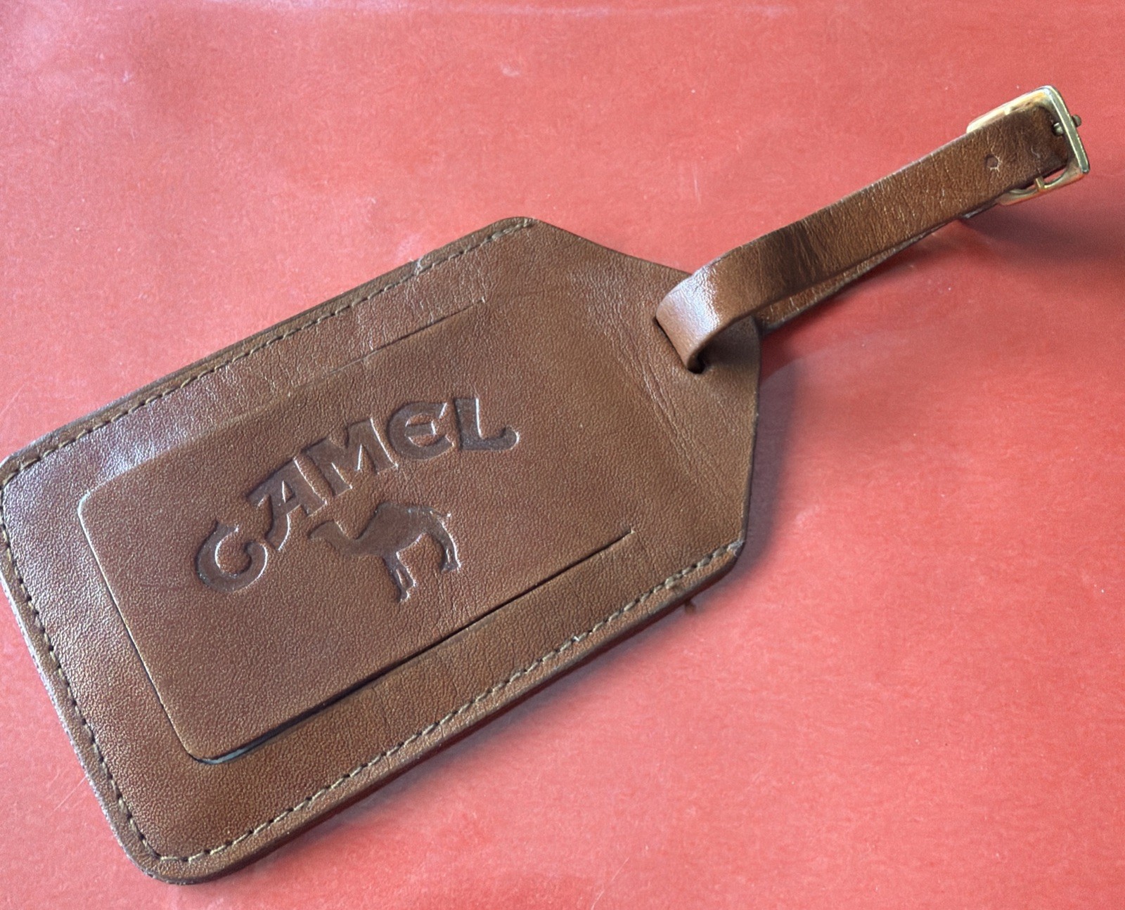 Tag Brown Leather Vintage! Nos