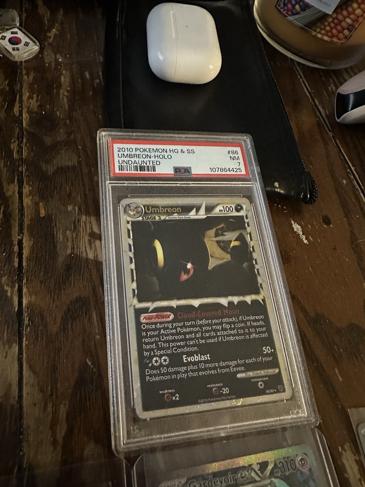 Undaunted Umbreon Prime PSA 7