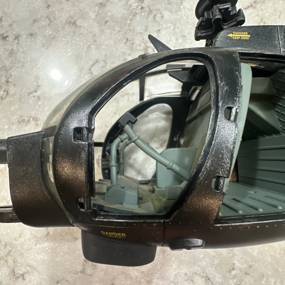 BBI Elite Force 1:18 AH-6 Little Bird Helicopter US Army, Parts Only 12830 - Image 3 of 4