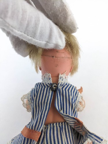 Fröhliche tränenreiche Babypuppe wechselt das Gesicht, wenn der Bauch gedrückt wird Mattel 1966, 6 Zoll - Bild 4 von 7