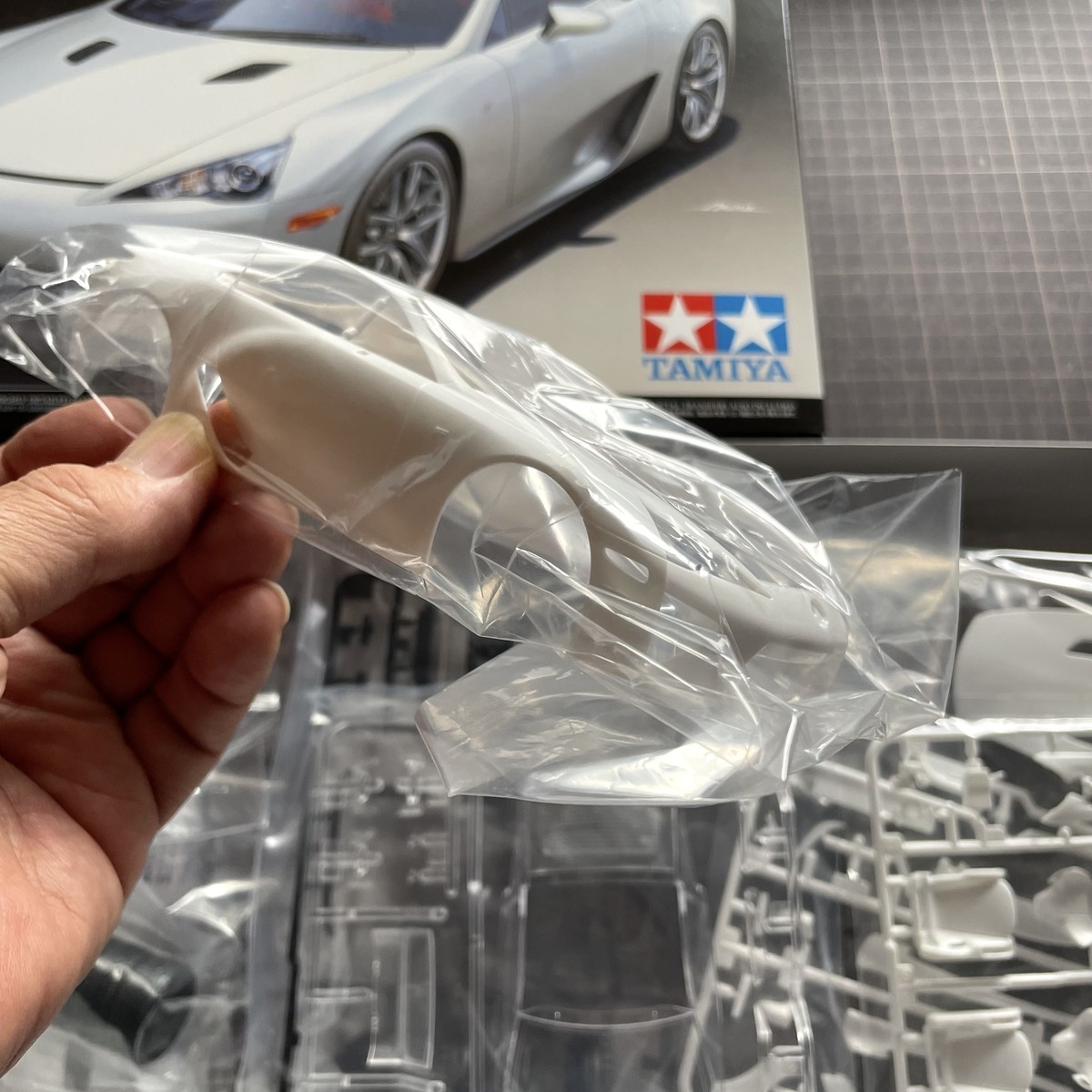 Tamiya 1/24 Sports Car Series No.319 LEXUS LFA Model kit 24319