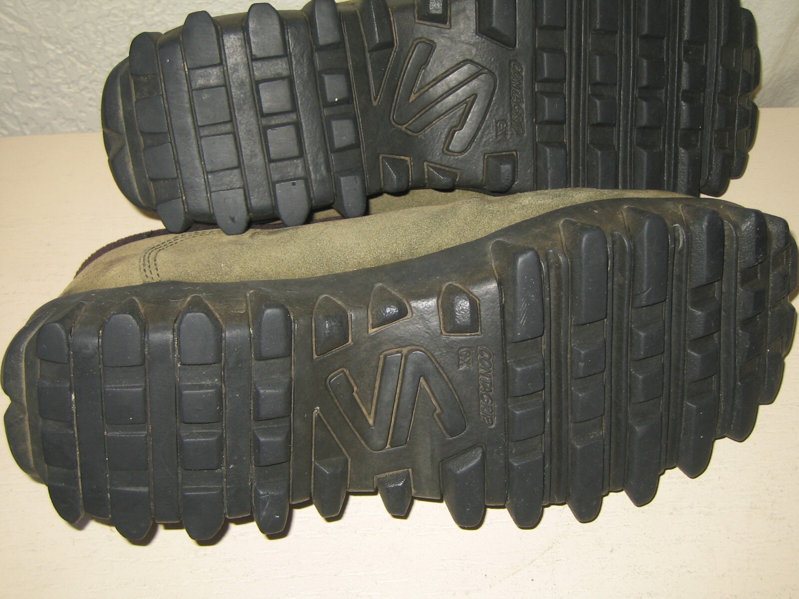 Scarpe vintage Salomon donna taglia 9 5 CONTAGRIP CX escursionismo neve slip on pelle scamosciata sottile