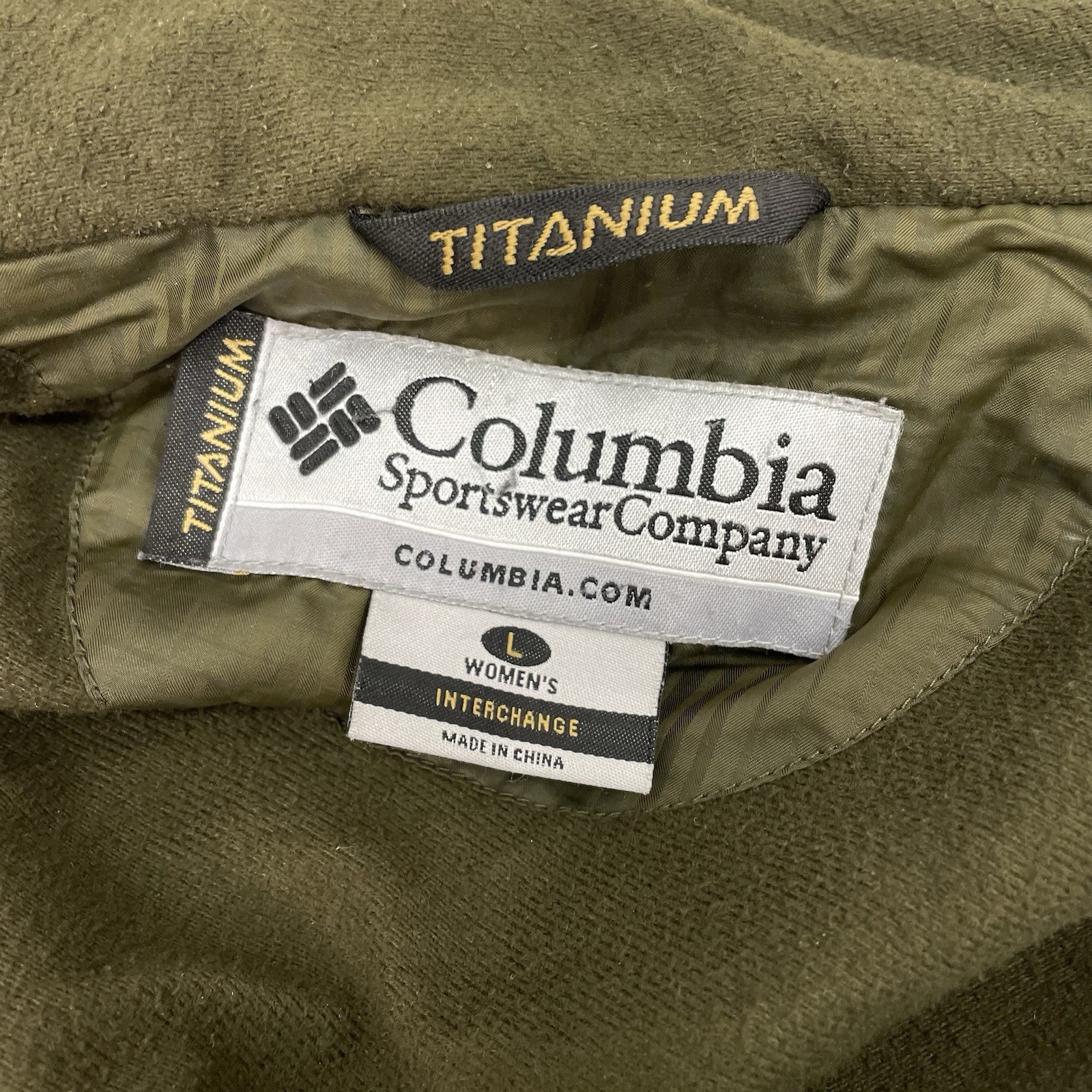 Columbia Titanium Puffer Jacket Performance Inter… - image 4