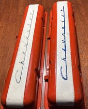 2 Vintage Chevrolet Small Block V8 Steel Valve Covers Stamped Script Red White 2 Vintage Chevrolet Small Block V8 Steel Valve Covers Stamped Script Red White