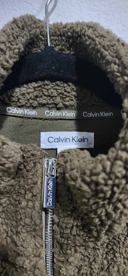 Chaqueta polar para mujer Calvin Klein verde oliva con bolsillos talla XL cremallera completa Foto 4 de 4