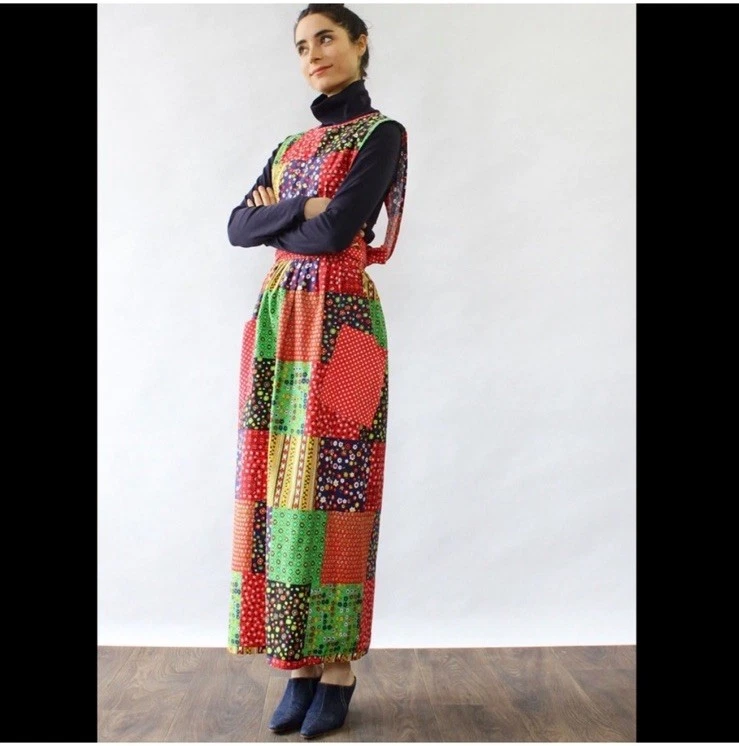 Design House Vintage 1970’s Patchwork Pinafore Apron Wrap Dress Cottagecore 70’s - Image 2 of 4