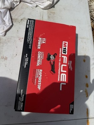 Milwaukee M18 FUEL 5 in Angle Grinder w/ RAPIDSTOP 2888-20 Tool Only