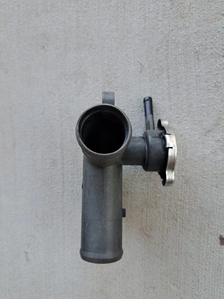 2014-2016 Nissan Sentra SV Radiator Coolant Filler Neck Tube Pipe OEM - Image 2 of 4