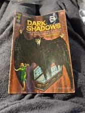 DARK SHADOWS #8 (1971) Gold Key Comics Bronze Age Tv Show Book
