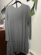 Banana Republic Knit Long Sleeve Ruffle Shift Dress Gray Crew Neck Size 8