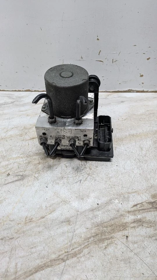 Anti-Lock Brake Part Assembly Fits 11-12 AUDI Q5 373617 Foto 3 de 4