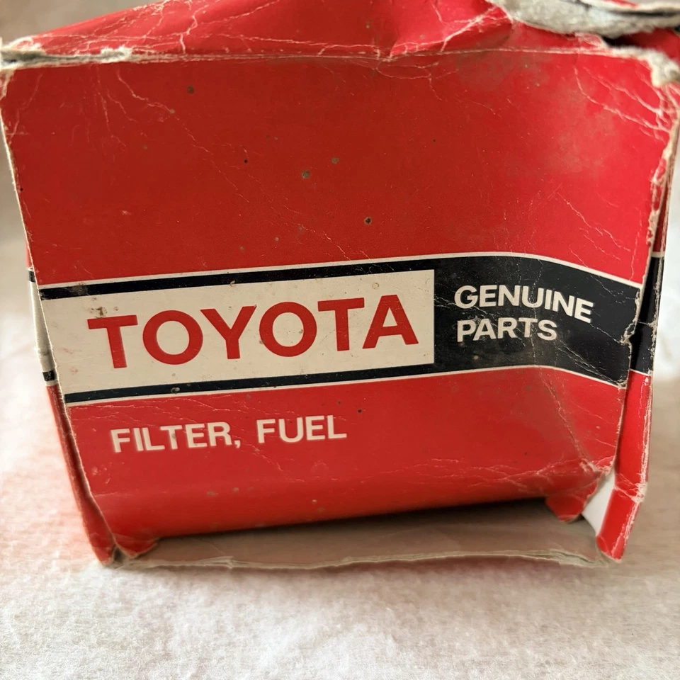 Toyota 23300-19145 Fuel Filter For EFI 1988-1993 Toyota Corolla 2330019145 OEM - Image 3 of 4