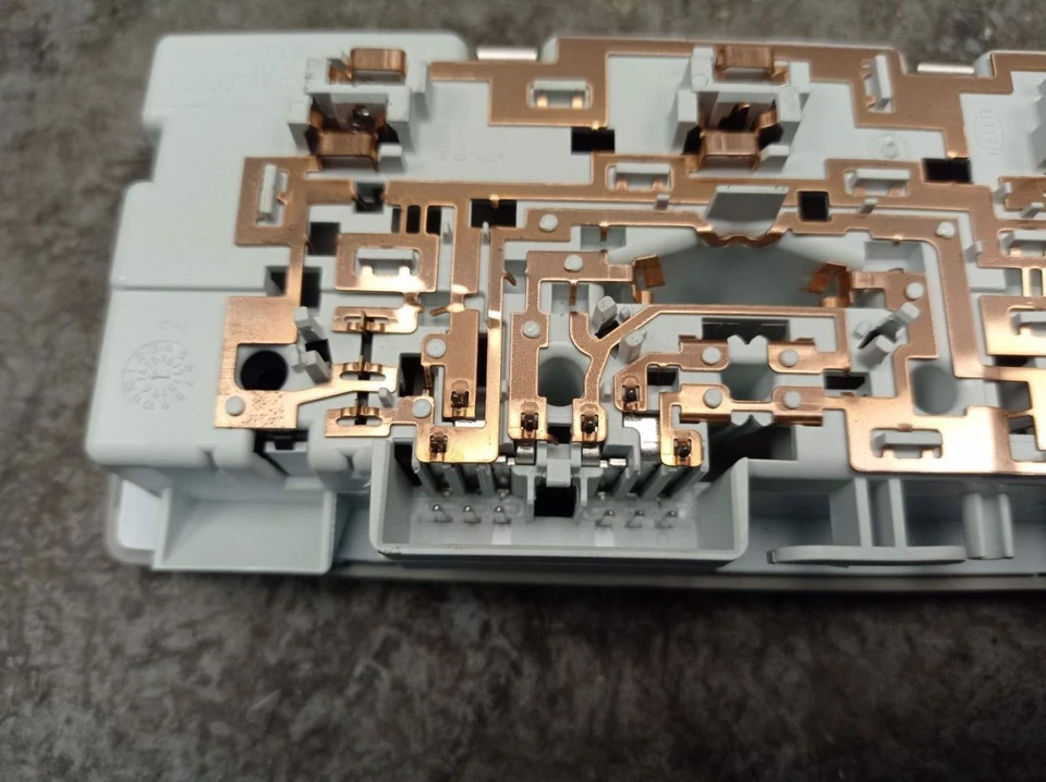 Innenraumleuchte hinten für OPEL ZAFIRA TOURER C (P12) 1.4 316627975 - Imagem 4 de 4