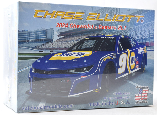 Salvinos JR Camaro ZL1 1/24 – Maquette Plastique NASCAR 2022 – Kyle Larson – Assemblage Et Peinture Nécessaires