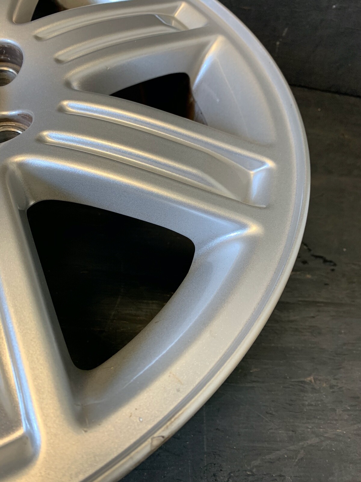 Range Rover Rims Original (4) Land Rover Range Rover Original Wheels Rims + Caps 19