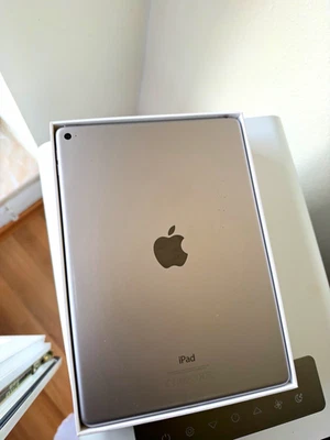 Apple iPad Air 2 · 64GB · Wi-Fi