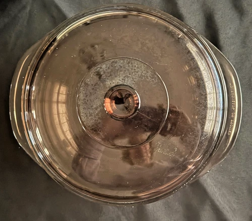 Vintage Pyrex Glass Fireside Amber 2 Liter Covered Casserole Dish 024