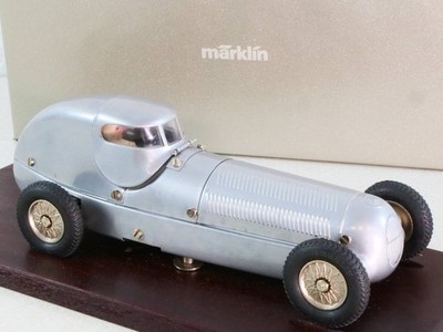 Märklin 1096 Mercedes W25 Silberpfeil Rekordwagen Uhrwerk OVP BL 1707-17-25