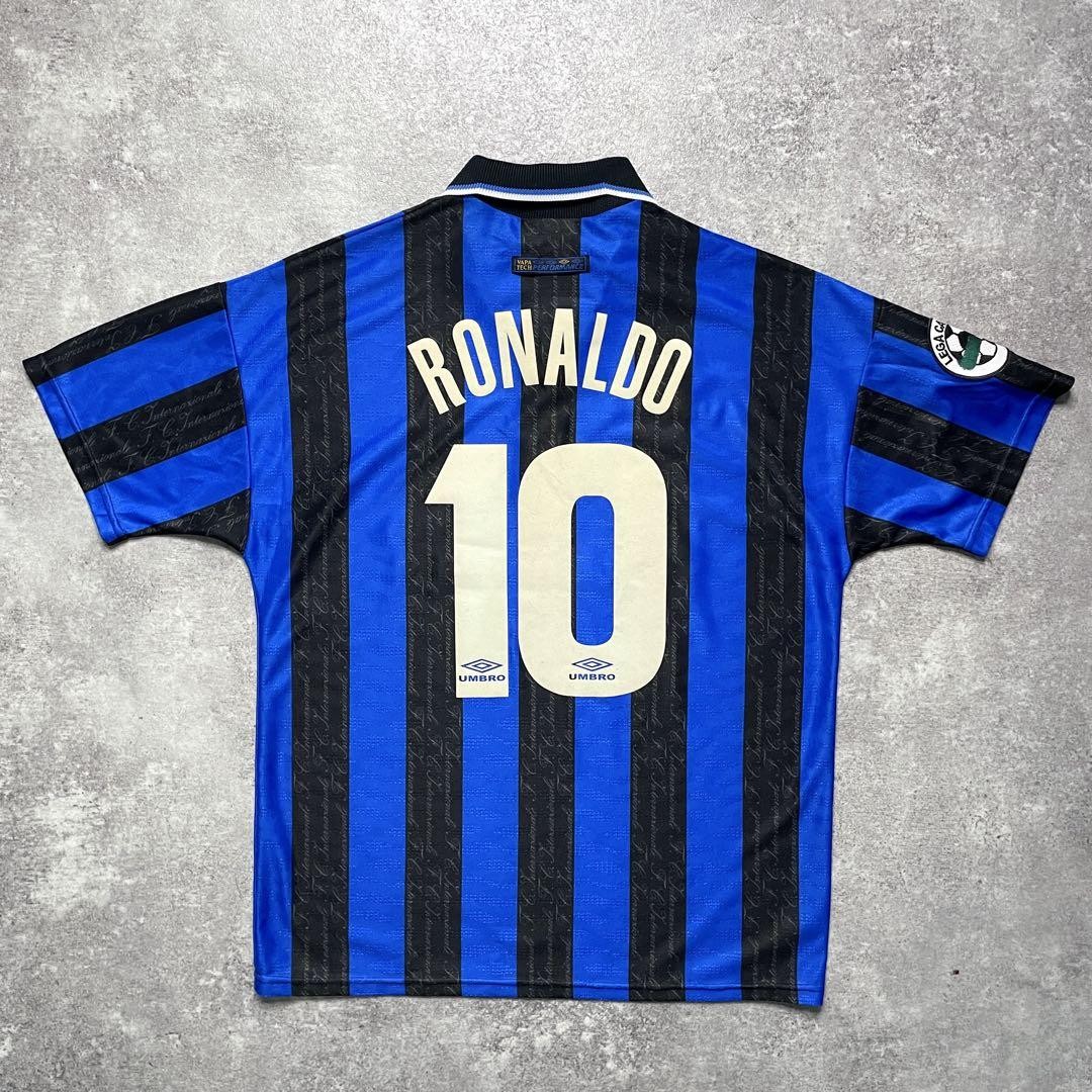アンブロ　インテル　ロナウド　10番　サッカー　ユニフォーム　97/98 UMBRO Inter Milan Home Jersey 1997-98 Ronaldo #10 Blue Black